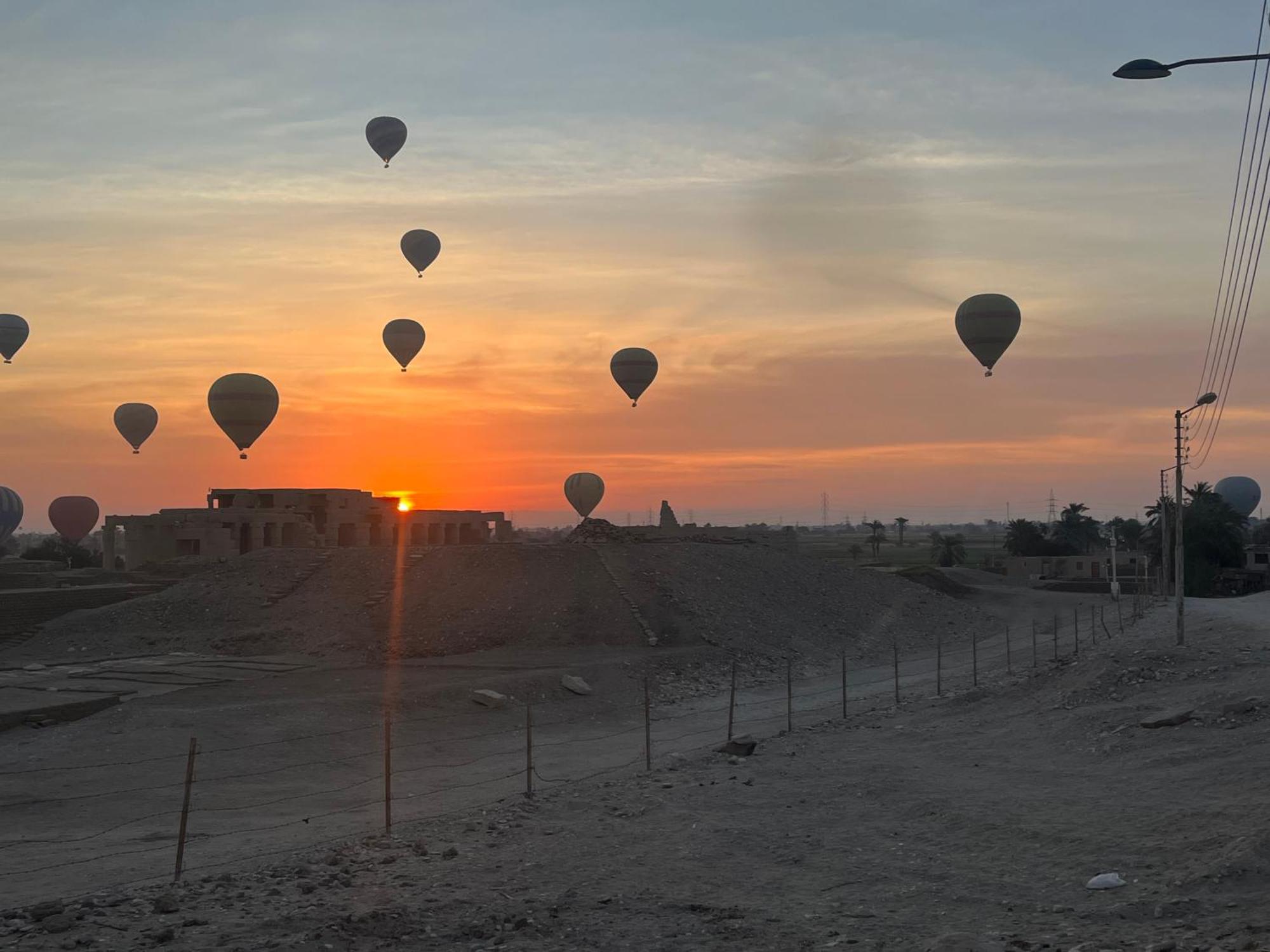 Апартаменты Nile Spirit Sunrise